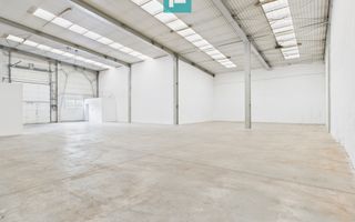 Spațiu industrial de 378 mp în Arad - Poză 1