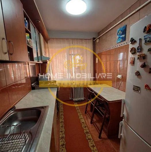 Apartament cu 2 camere/ 53mp/ zona Podu Ros - Poză 3