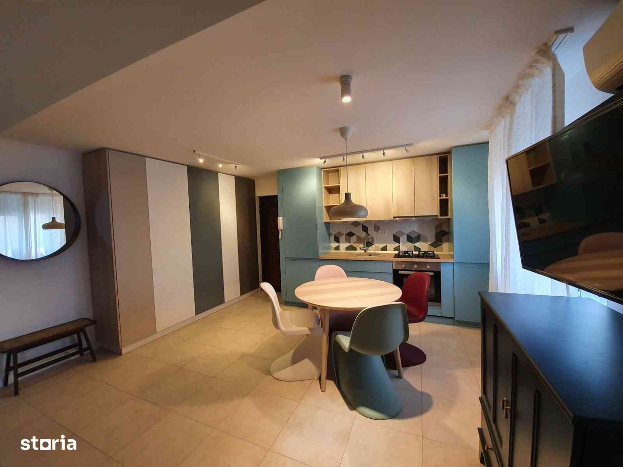 Inchiriere ap 2 camere ultracentral primarie parcare - Poză 2