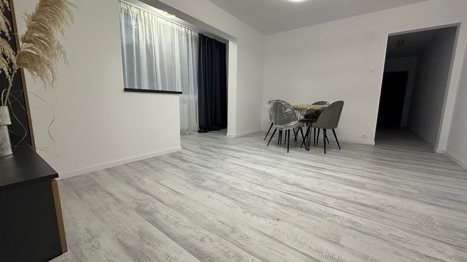 Circumvalatiunii | 3 Camere | Etaj Intermediar | Amenajat Modern. - Poză 5