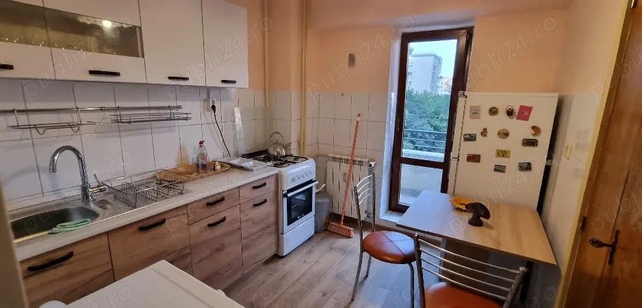 Închiriez garsonieră, Unirii, mobilată - Poză 1