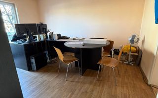 Apartament 2 camere Piata Revolutiei -decomandat, etajul 1 - Poză 1
