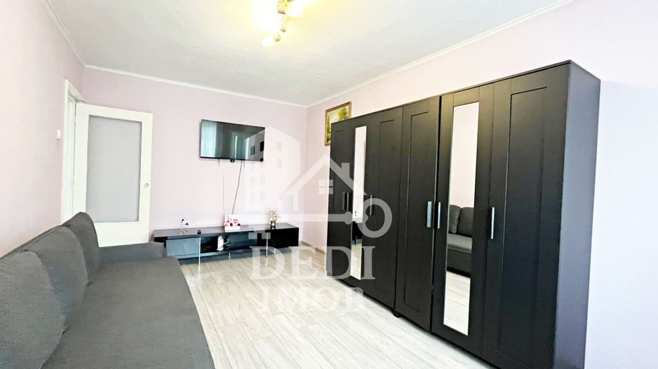 Apartament cu 2 camere de inchiriat, zona Decebal, Oradea - Poză 1