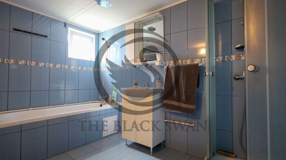 Casa cu 5 camere de vanzare | Berceni, Prahova | Comision 0% - Poză 11