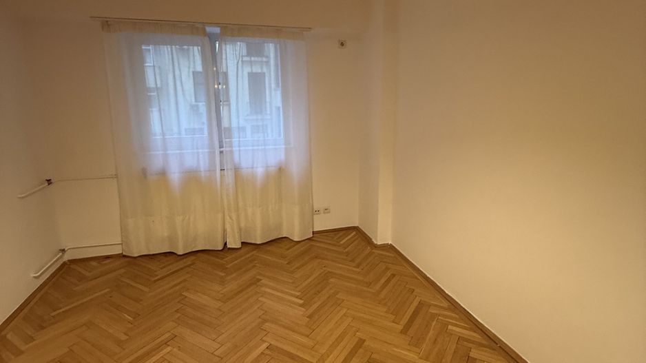 Apartament elegant I Piață Universitatii I 106 MP I 5 minute Metrou - Poză 6