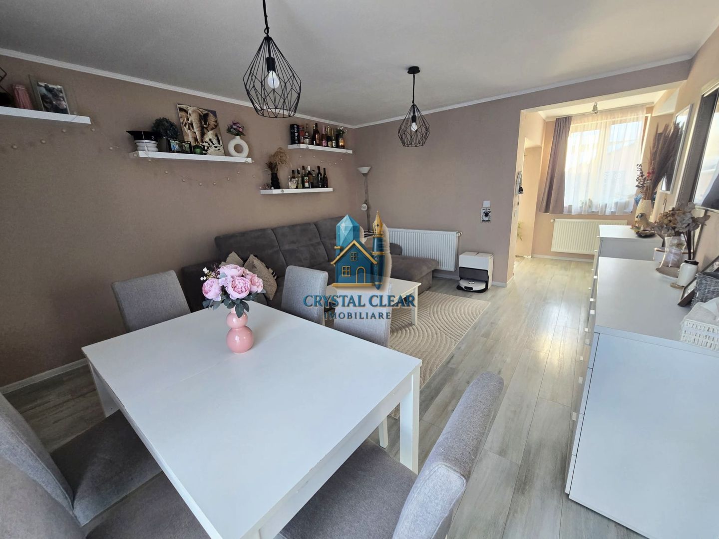 Casă 4 camere + teren de 308 mp - zona Sângeorgiu de Mureș - Poză 1