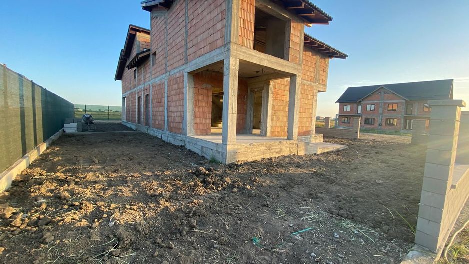 Duplex cu 4 camere, design deosebit, Comision 0% - Poză 13