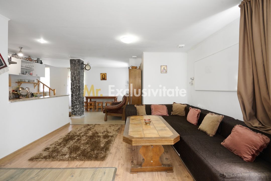 Casa de vacanta sau pensiune in Dâmbovicioara 5 camere, 5 bai, 6412 mp teren - Poză 3