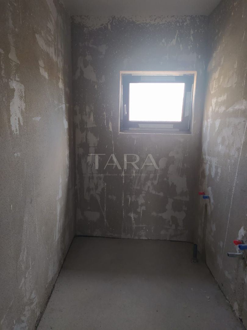 Casa de vanzare tip duplex in cartierul Europa,zona Bibescu - Poză 11