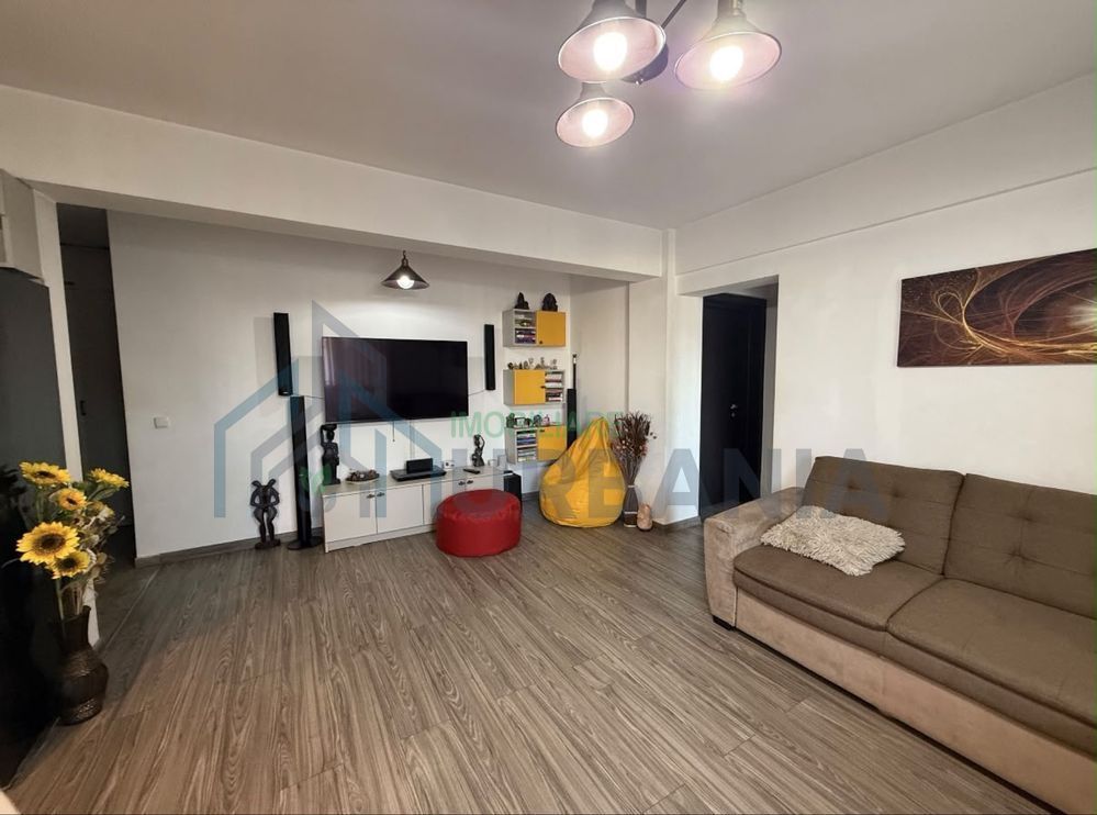Apartament 3 camere de vanzare, Iasi - Bucium - Poză 2