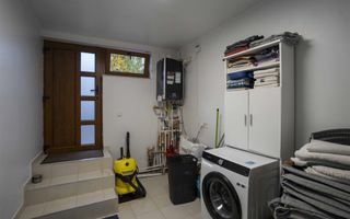 Baza de tenis si constructie moderna - Poză 16