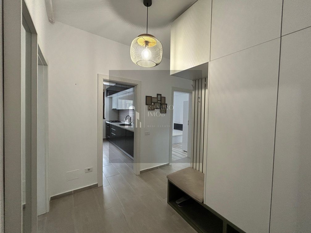 Apartament 3 camere, Pallady, decomandat, mobilat-utilat lux, parcare - Poză 2