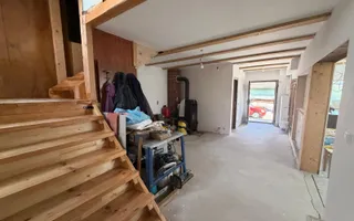 Casă de vanzare 6 camere 220 m² utili cu 376 M² teren la șosea - Poză 16