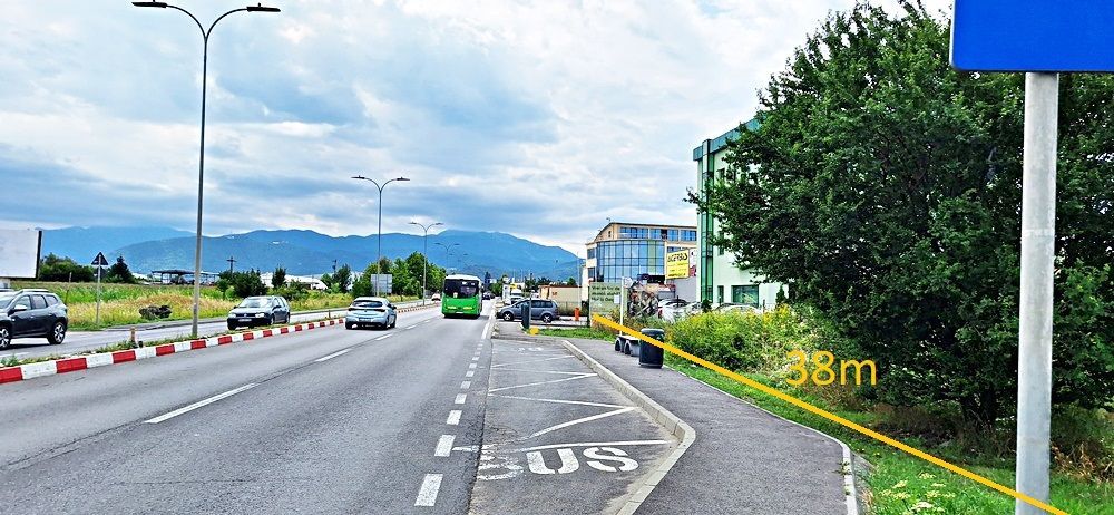 Teren in zona comerciala, 7100mp pe Calea Feldioarei (DN13) - Poză 2