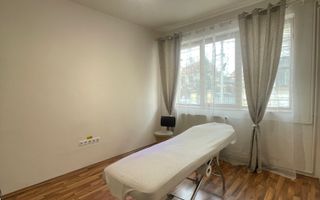 Clădire cu destinație comercială, situată într-o zonă Centrala! - Poză 3