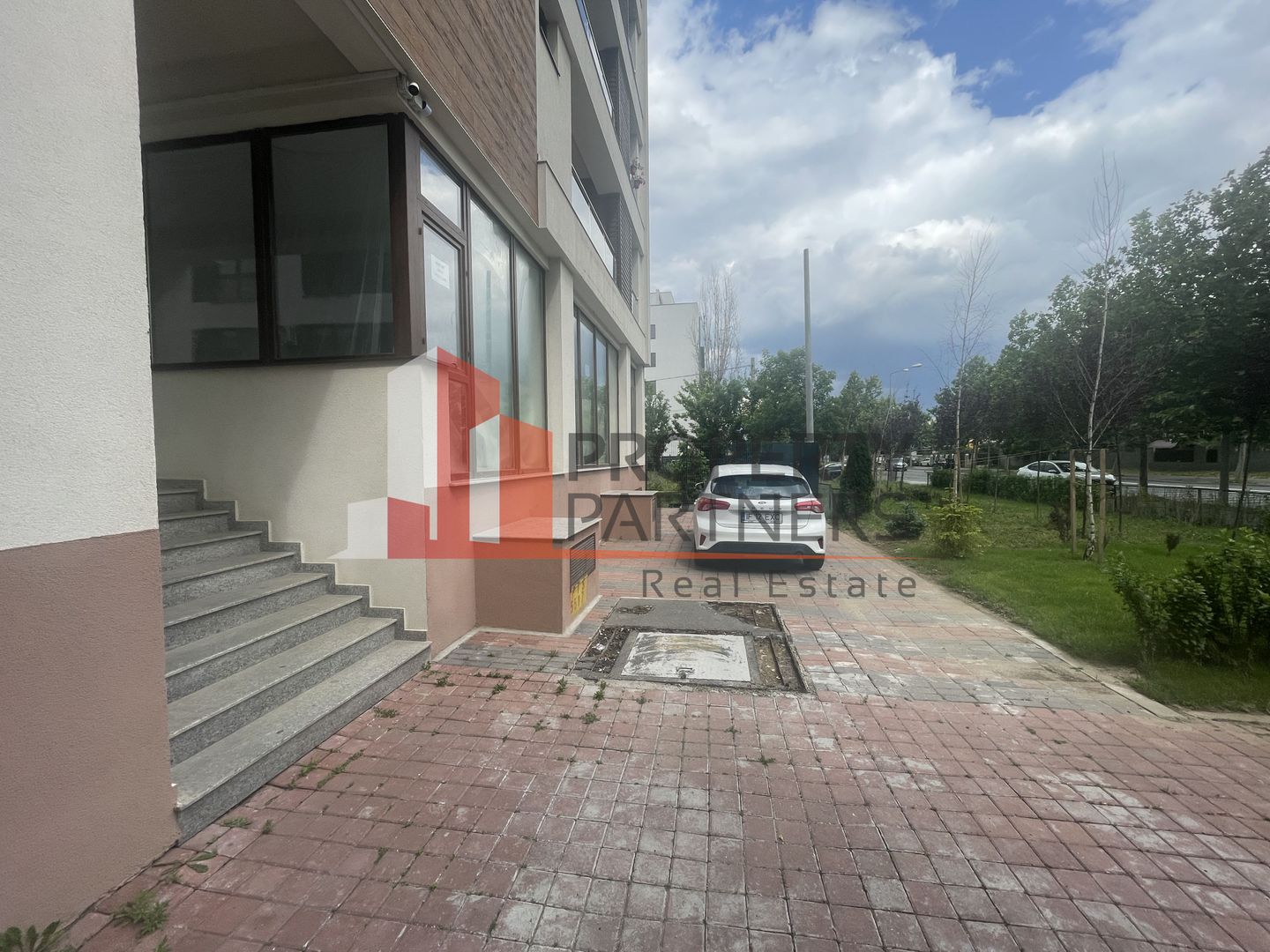 Spatiu de birou/showroom, comercial - Poză 2