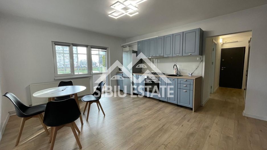 Apartament de vanzare decomandat, 3 camere, balcon s.utila 55 mp. - Poză 9