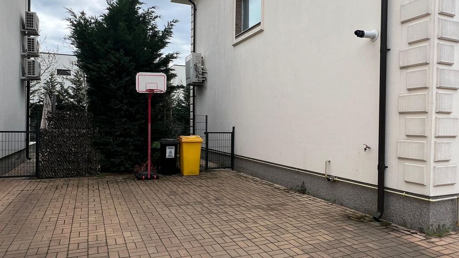 Vila individuala cu 5 camere Otopeni - Poză 17