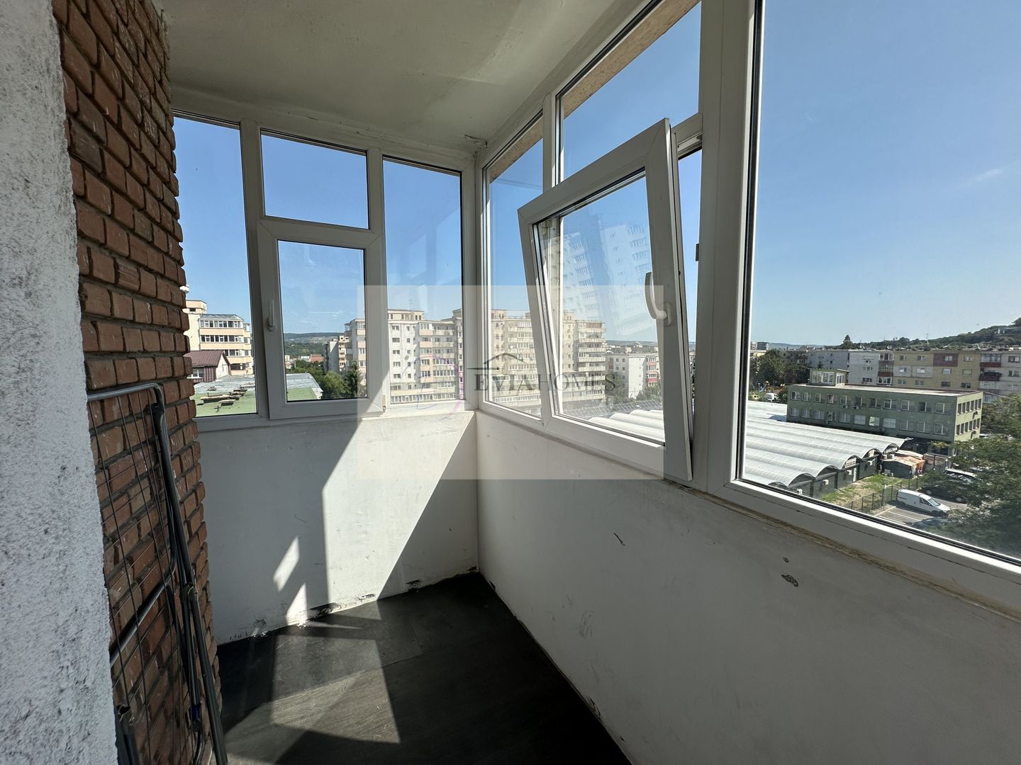 3 camere decomandate/balcon 12 mp/zona P-ta.Ion Mester - Poză 7