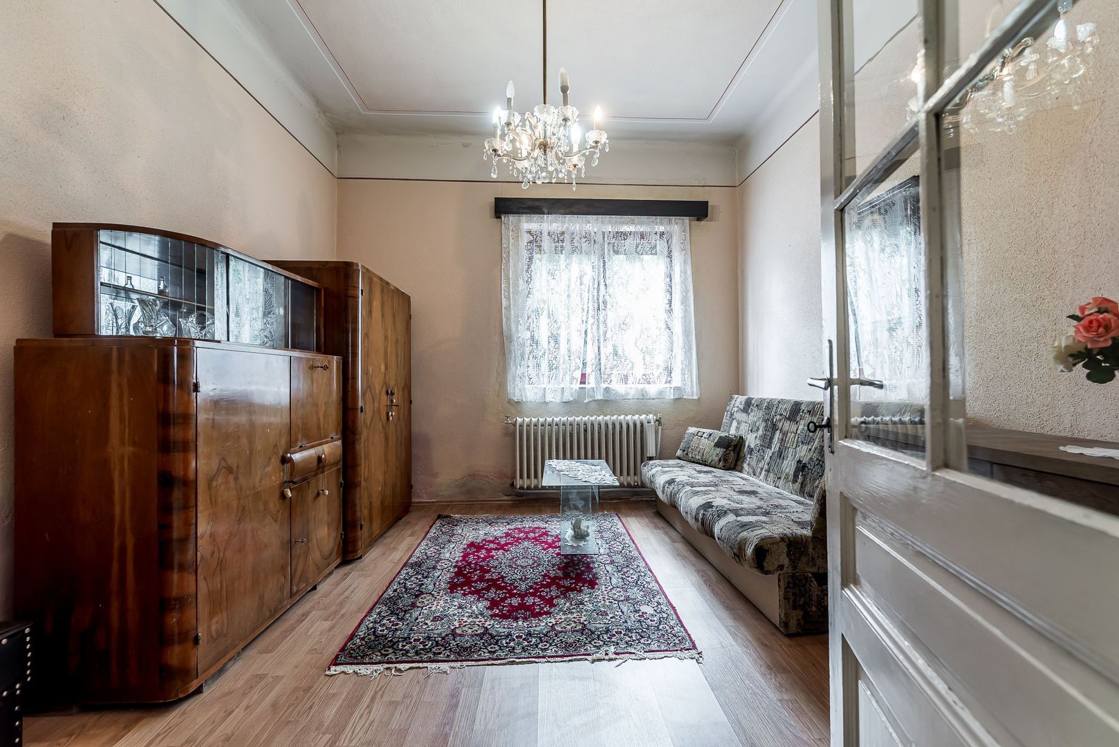 PREȚ NOU! Casă cu teren de 370 mp | Zona Funcționarilor - Arad - Poză 2