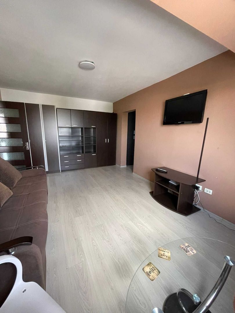 apartament  2 cam zona Obor - Poză 3
