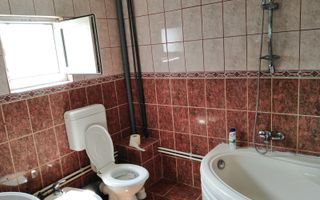 Vânzare Vilă P+1+Pod+Beci – Ideală pentru 2 Familii – Constanța, Km4 - Poză 10