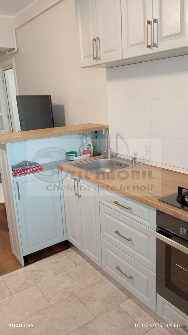 Apartament 2 camere, Complex Royal Town-550 euro - Poză 3