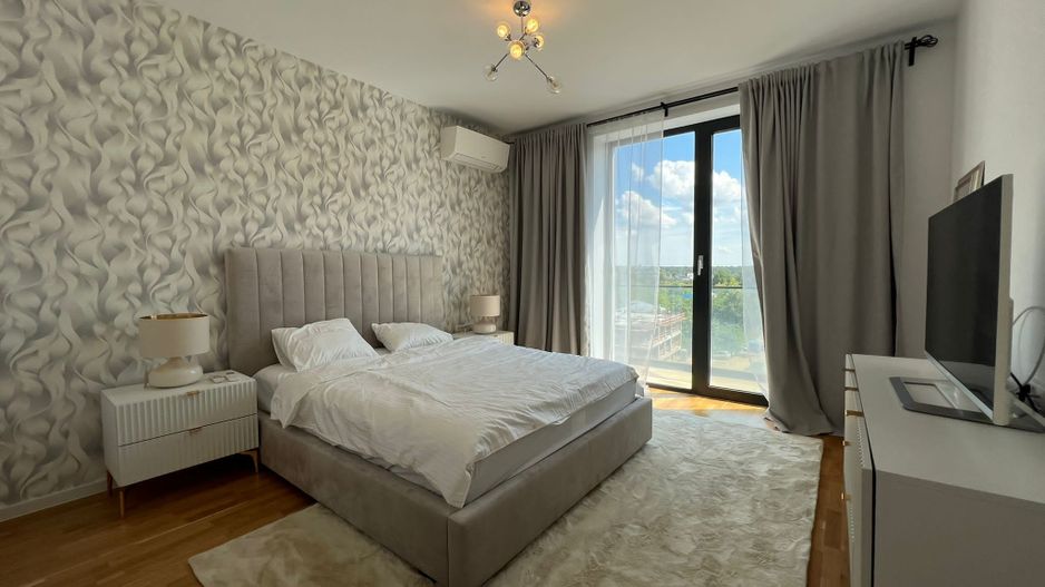 Apartament Elegant cu Vederi Panoramice în Zona Liniștită Băneasa - Poză 9