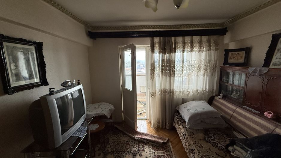 Ap 4 camere 90 mp+boxa+1 camera pe hol ultracentral b-dul Carol 1 - Poză 13