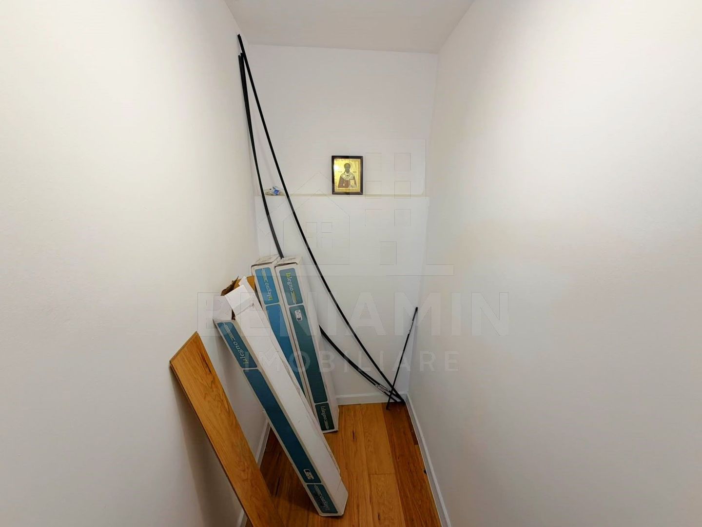 Casa renovata complet in Schei - Brasov cu Terasa Panoramica - Poză 10