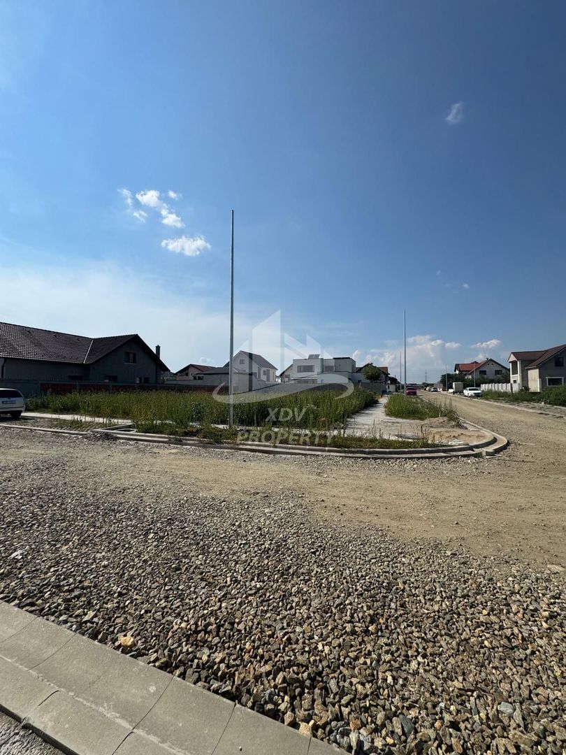 Teren intravilan- cu Proiect de constructie -Cartier Veterani Sibiu - Poză 8