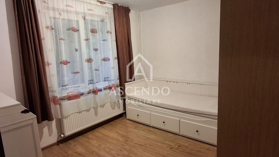 3 camere decomandat Militari Uverturii, etaj 1, loc parcare - Poză 8