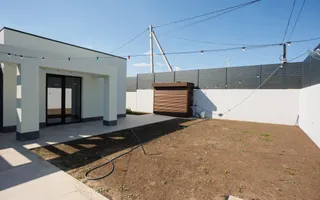 Vânzare, Casă Hi-Tech, 4 camere, str. Ion Suruceanu, Ialoveni - Poză 35
