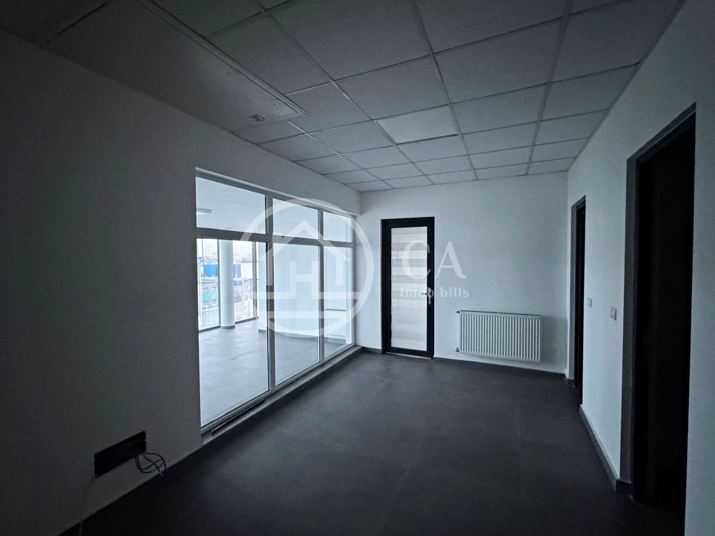 Spațiu comercial de închiriat cu 7 camere în zona Centurii, Oradea - Poză 11