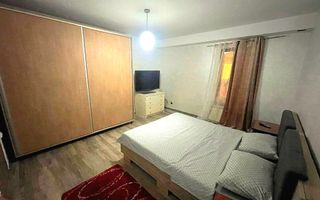 CASA 4 CAMERE- CURTE 1000MP - Ideal de locuit/ after school etc - Poză 8