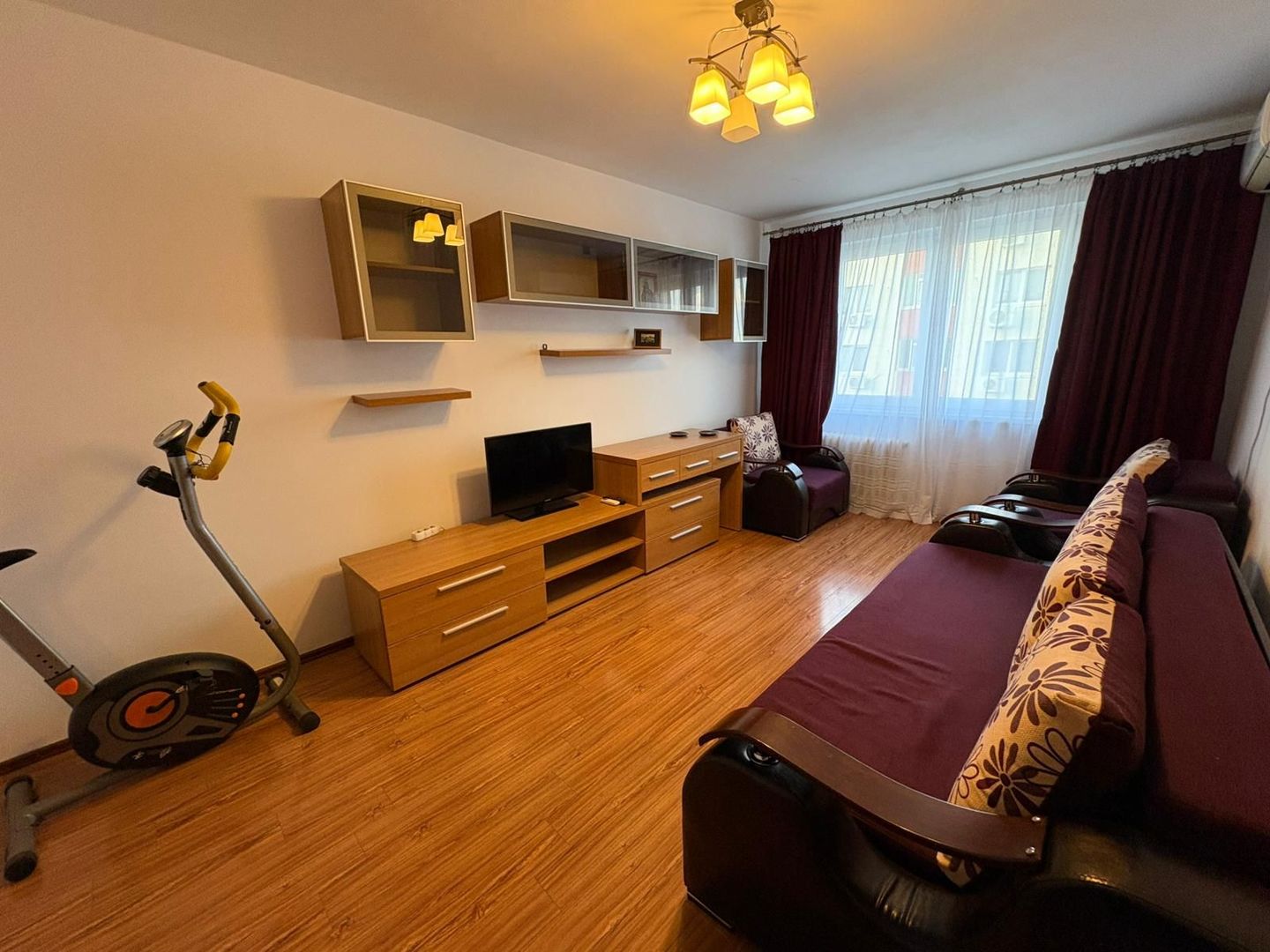 AP. 2 CAMERE APARATORII PATRIEI, PARCARE ADP, REABILITAT, METROU 6 MIN - Poză 2