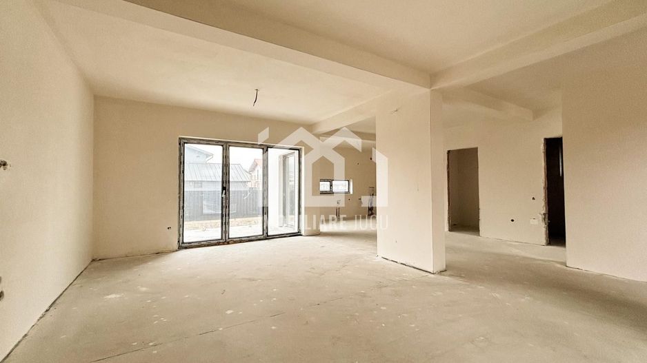 Casa individuala, 4 camere,  142mp,  curte 350mp,  Jucu de Mijloc - Poză 2