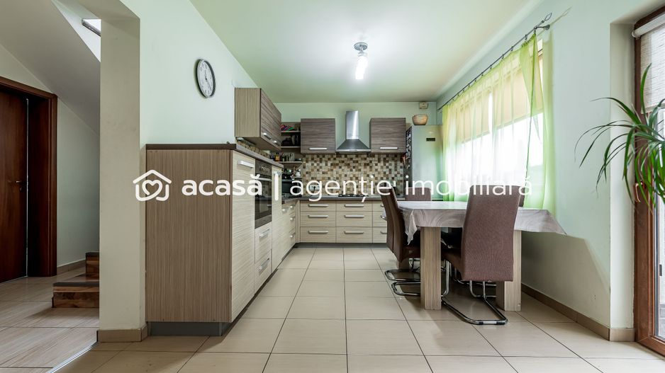 VILĂ MODERNĂ CU PISCINĂ, SAUNĂ- COMISION 0% – ARADUL NOU - Poză 5