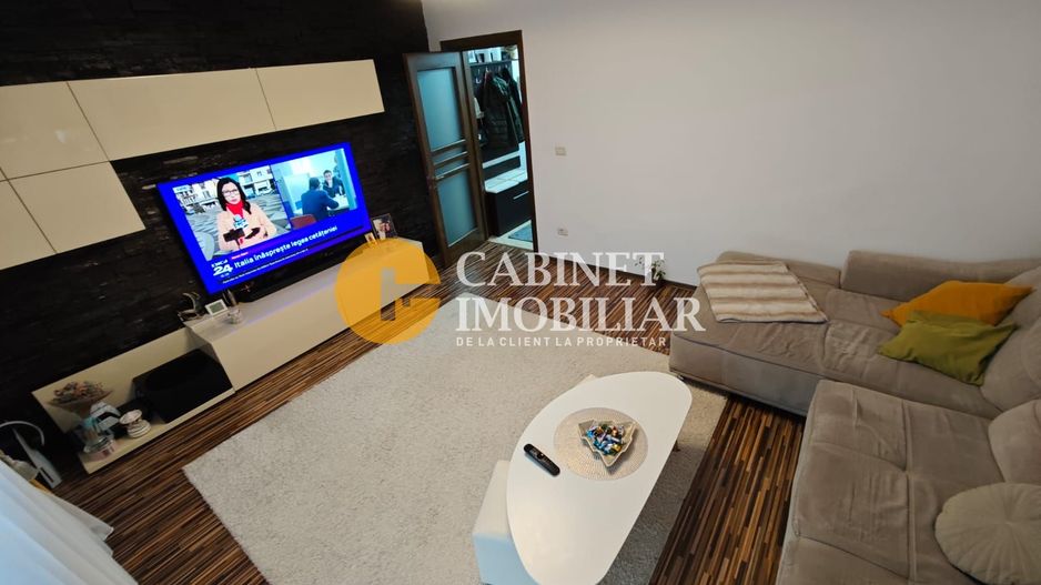 Apartament 2 camera dec.| 62 MP | et. 3/3 | Mobilat & utilat |PARCARE| POD 28 MP - Poză 2