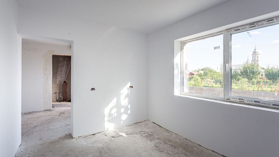 Casă nouă înșiruită, cu 5 camere, la gri, în Livada - Poză 8