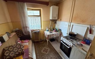 Apartament 2 camere, etaj 2 - Cugir - Poză 4