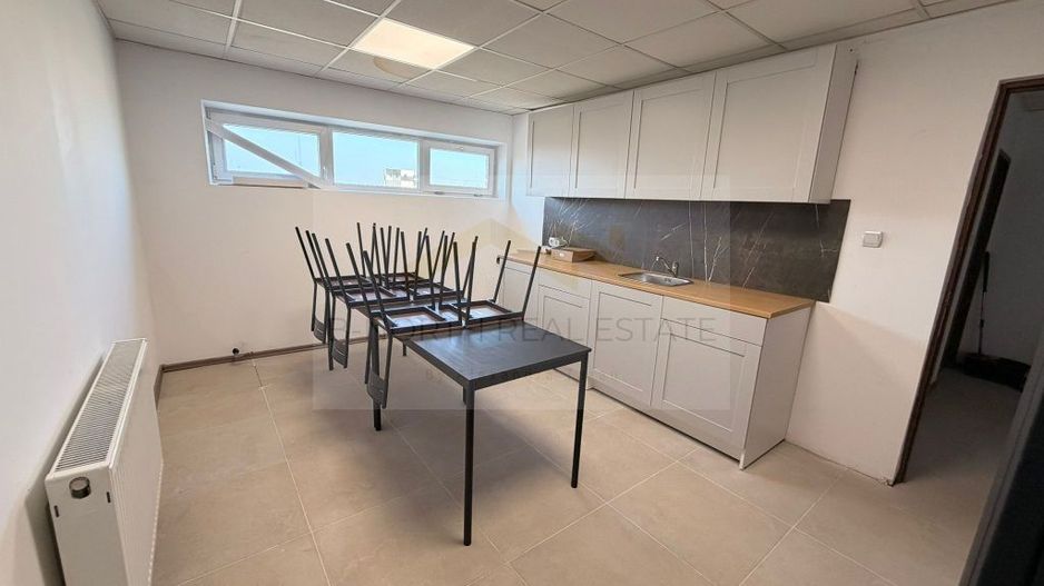 Hală industrială de închiriat Popești-Leordeni 361 mp + birouri 180 mp - Poză 4