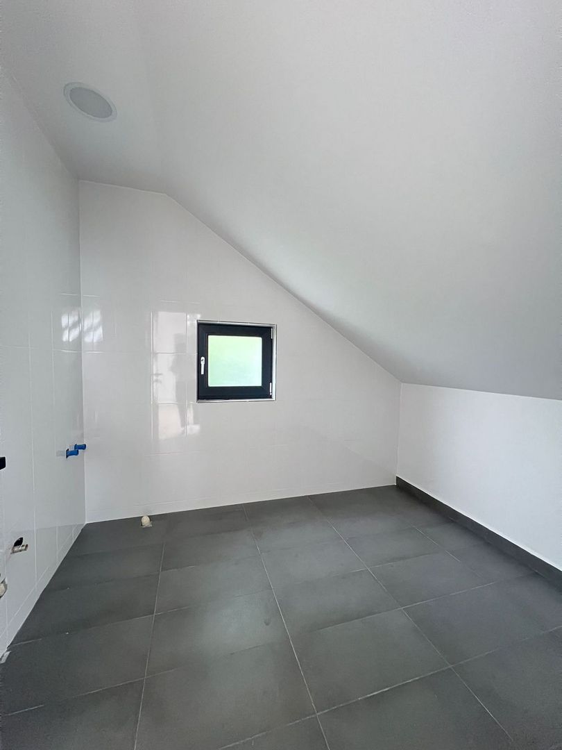 Casa Pipera P+M 3 camere - Poză 14