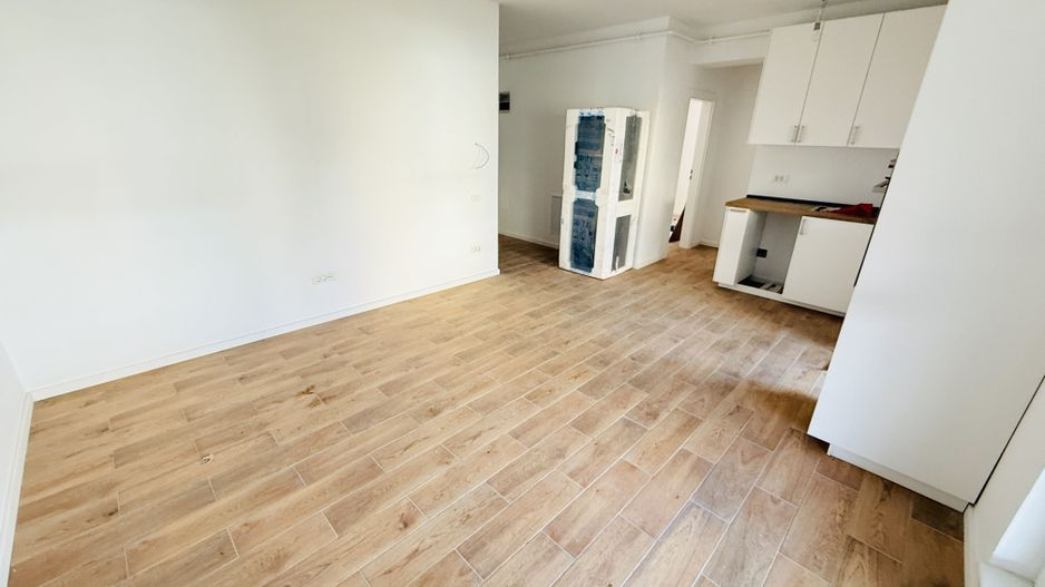 Soarelui- Sud Plaza | 2 Camere | Loc De Parcare. - Poză 2