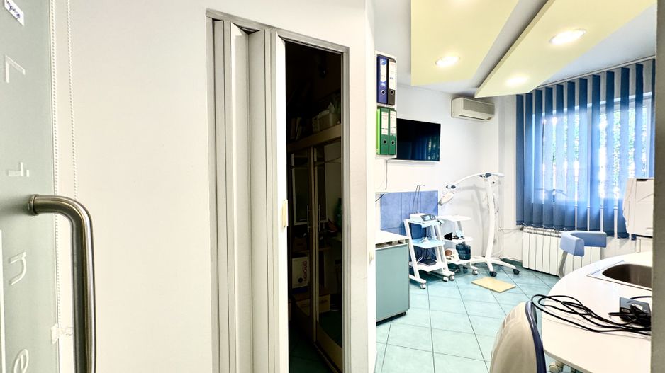 Cabinet stomatologic cu tradiție 20+ ani - dotat si funcțional - Poză 9