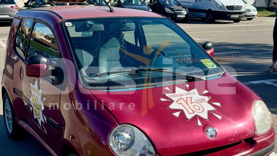Afacere la cheie - scoala de soferi - 17 vehicule - Poză 11