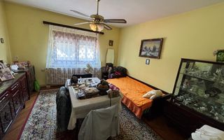 Casă individuală de vânzare în Turnișor | Curte superbă 585 mp - Poză 9