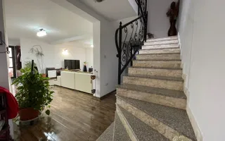 Casa  cu 4 Camere si Garaj in Cartierul Someseni, Cluj-Napoca - Poză 29