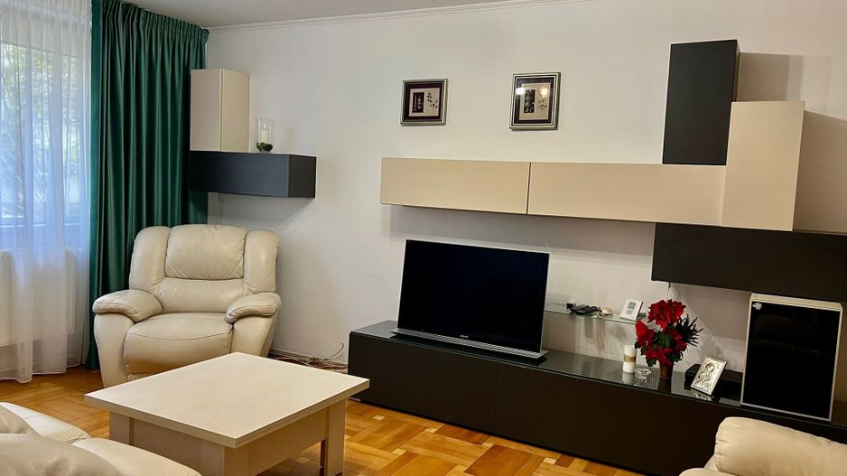 Apartament 3 camere Drumul Taberei Parc Moghioros - Poză 1