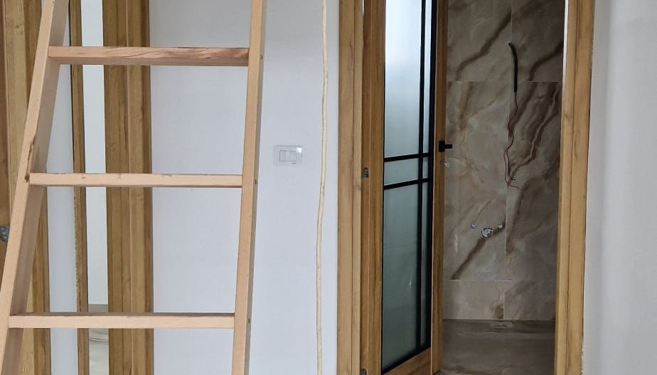 Casa plan parter 3 camere 70 mp/teren 400 mp Ciurbesti 149000 euro - Poză 9